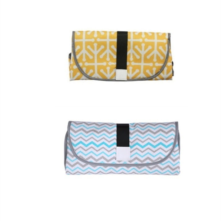 Portable baby changing pad
