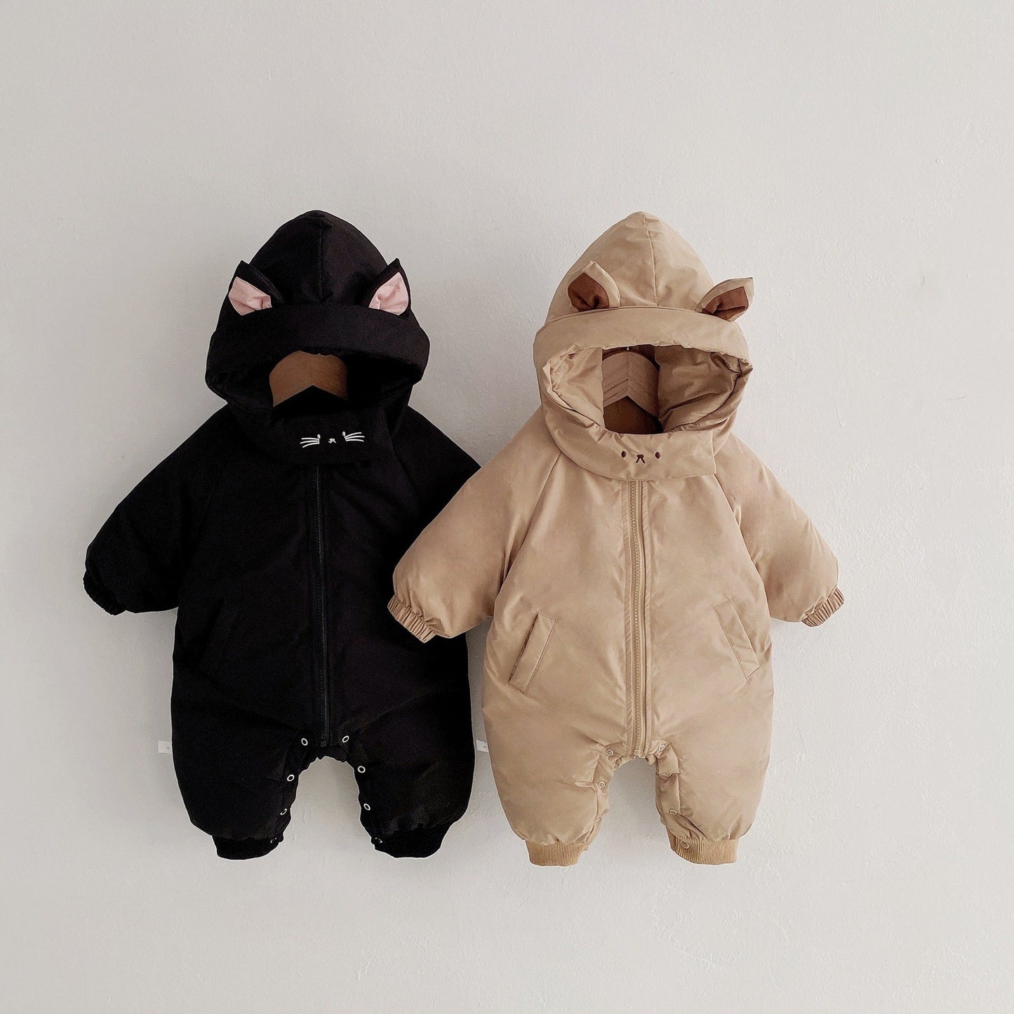 Infant Snowsuit Cozy & Warm Bear Wears Jumpsuit For Winter