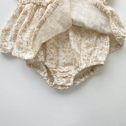 Onesie Baby Crepe Printed Rompers – Soft & Stylish for Your Little One