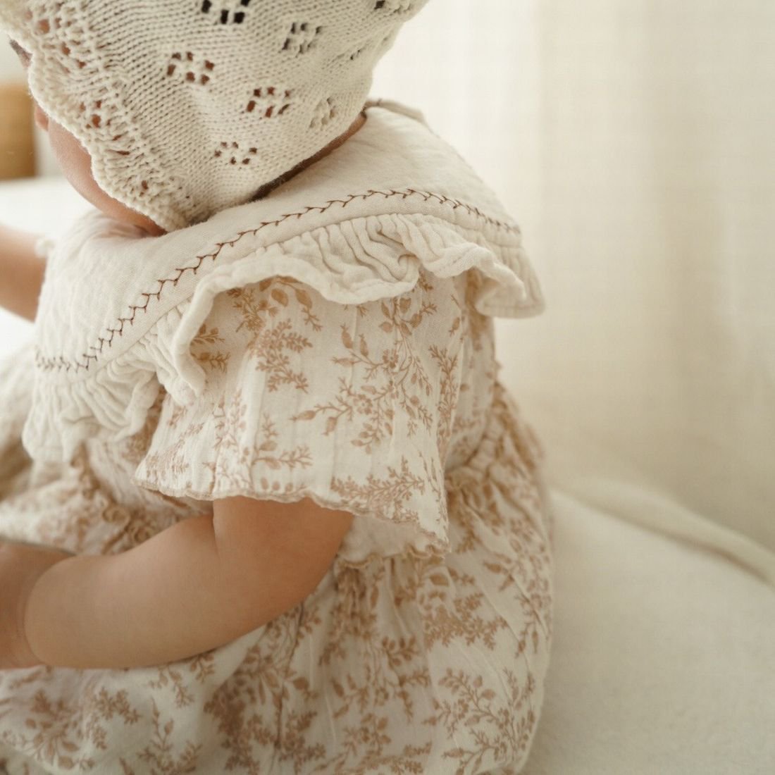 Onesie Baby Crepe Printed Rompers – Soft & Stylish for Your Little One